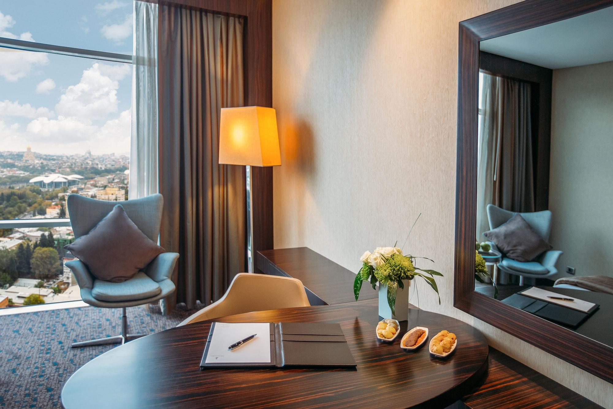 The Biltmore Tbilisi Hotel Exterior photo Executive Suite