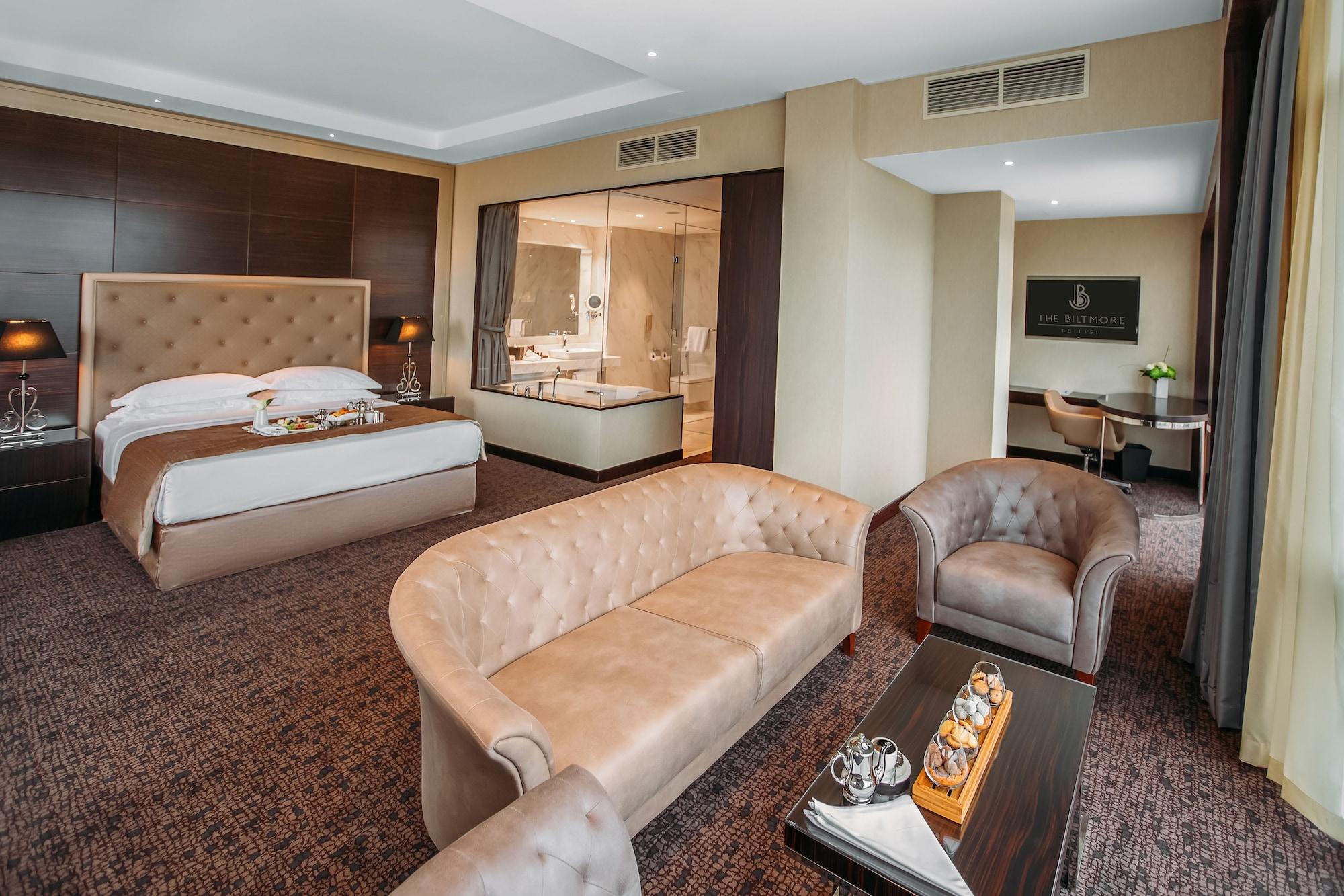 The Biltmore Tbilisi Hotel Exterior photo Suite