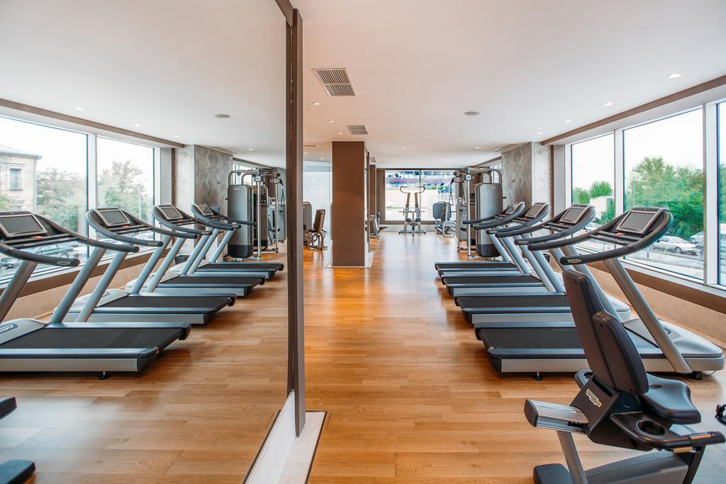 The Biltmore Tbilisi Hotel Exterior photo The gym at the hotel